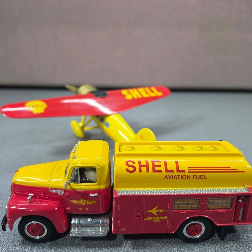 Shell Aviation Fuel Truck & Plane Diecast Set Yellow Red Excellent